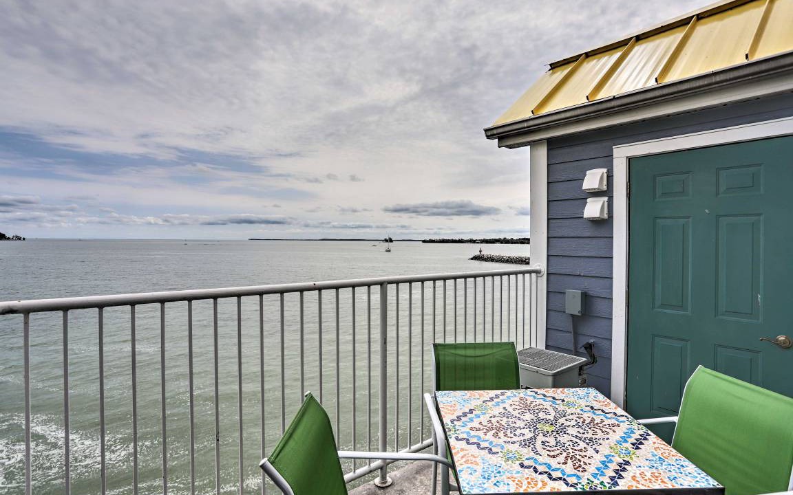 Put-in-Bay Apartment | 74 m² Apartment ∙ 2 bedrooms ∙ 8 guests