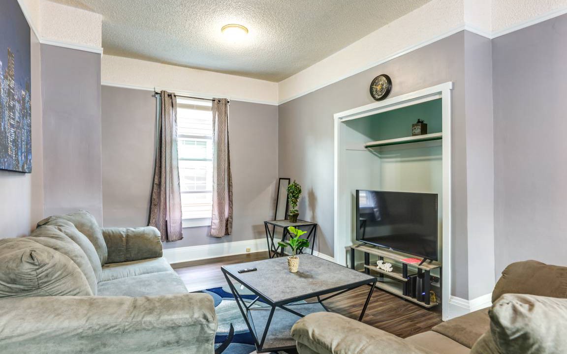 Hamilton House | 75 m² House ∙ 2 bedrooms ∙ 6 guests