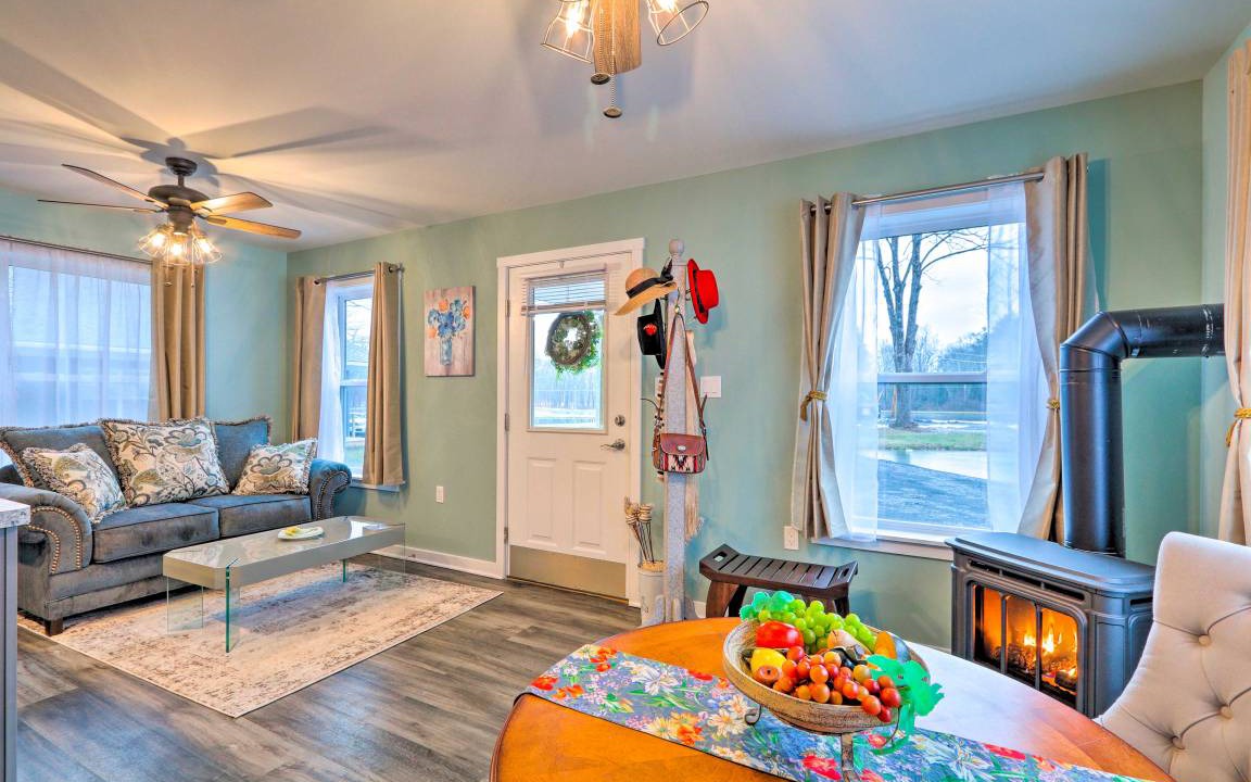 Brodheadsville Cottage | 88 m² Cabin ∙ 1 bedroom ∙ 2 guests