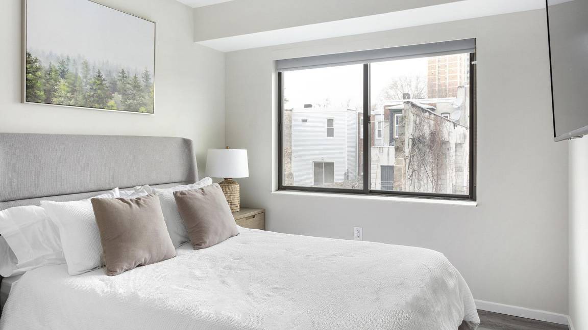 Spruce Hill Apartment | 92 m² Apartment ∙ 2 bedrooms ∙ 4 guests