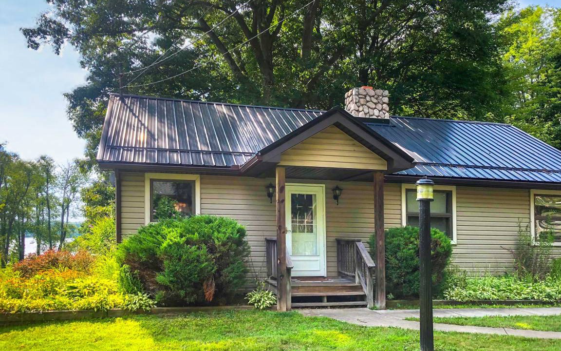 Westford Cottage | 92 m² Cabin ∙ 3 bedrooms ∙ 8 guests
