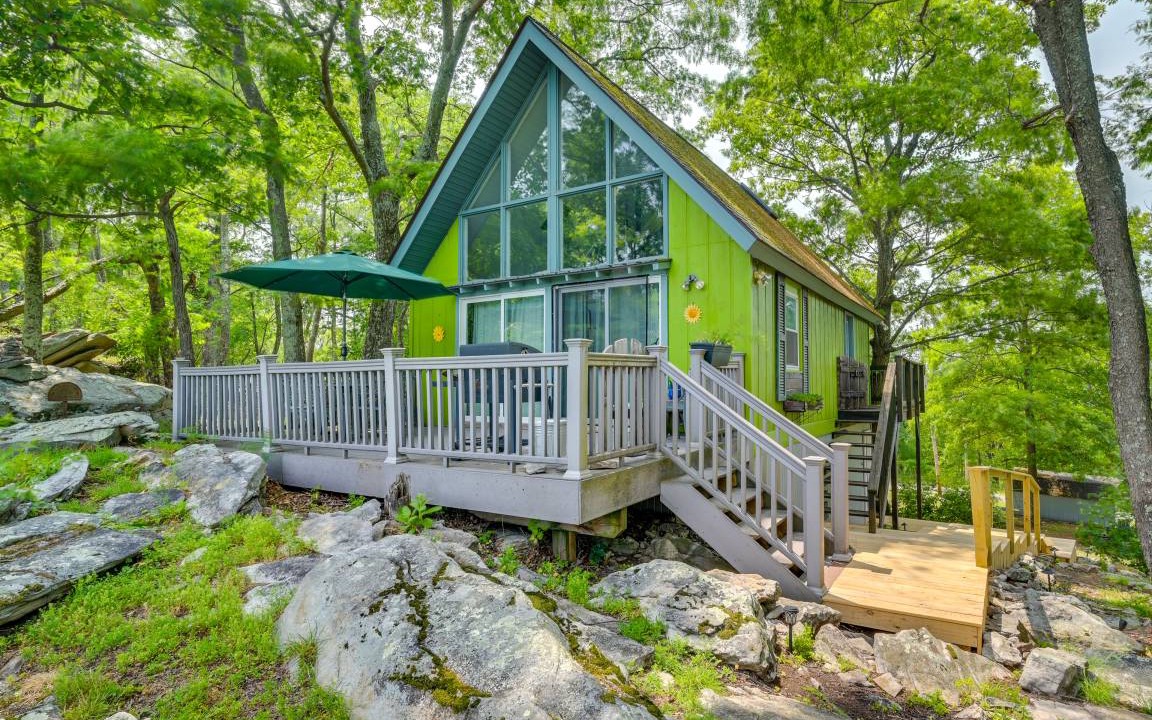 Great Cacapon House | 92 m² House ∙ 1 bedroom ∙ 4 guests
