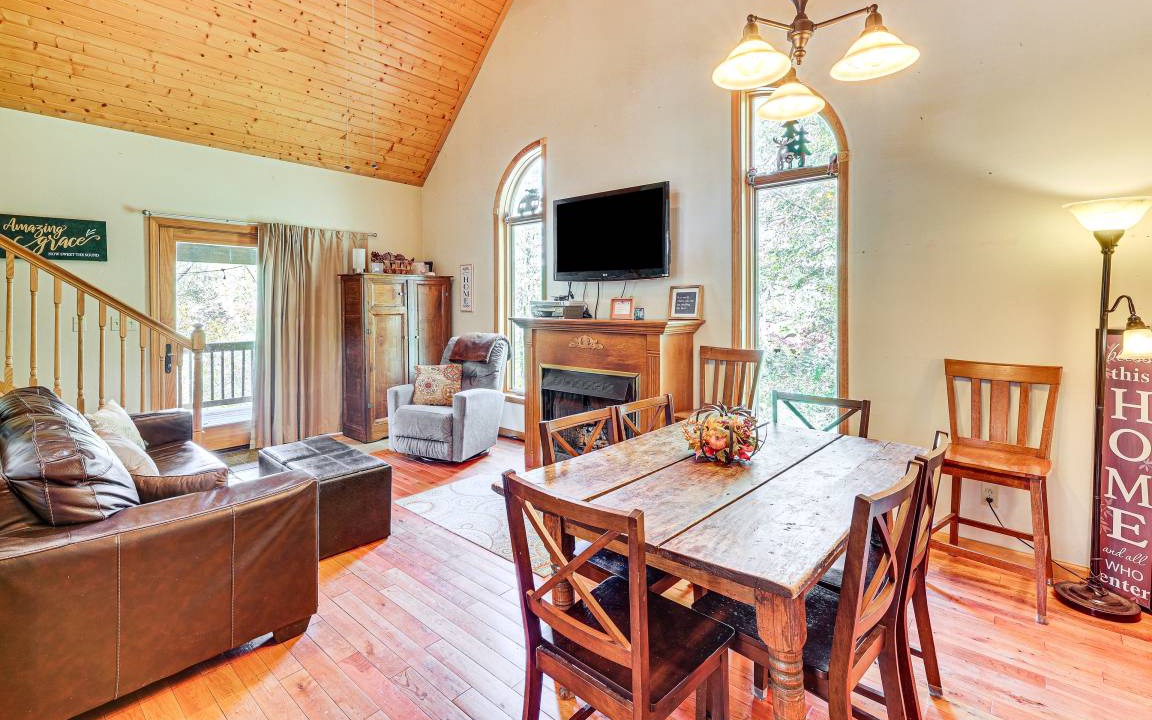 Snowshoe House | 92 m² House ∙ 2 bedrooms ∙ 4 guests