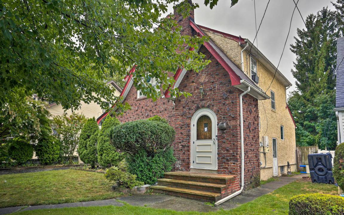 Teaneck House | 92 m² House ∙ 2 bedrooms ∙ 4 guests