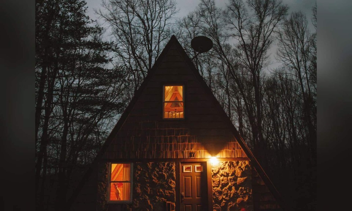 Logan Cabin | A-Frame #07 - Hosted by The Chalets