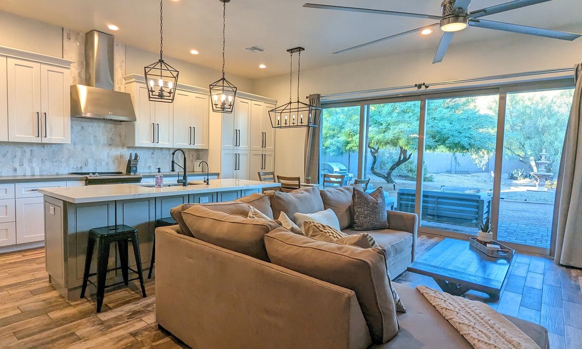 East Mesa House | ADOBE - ABODE Modern luxury 1000sqft custom guest home with mountain views