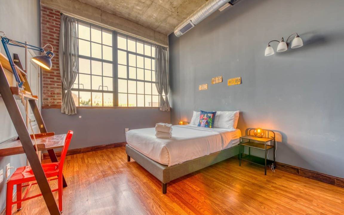 West Poplar Apartment | Apartment ∙ 2 bedrooms ∙ 4 guests