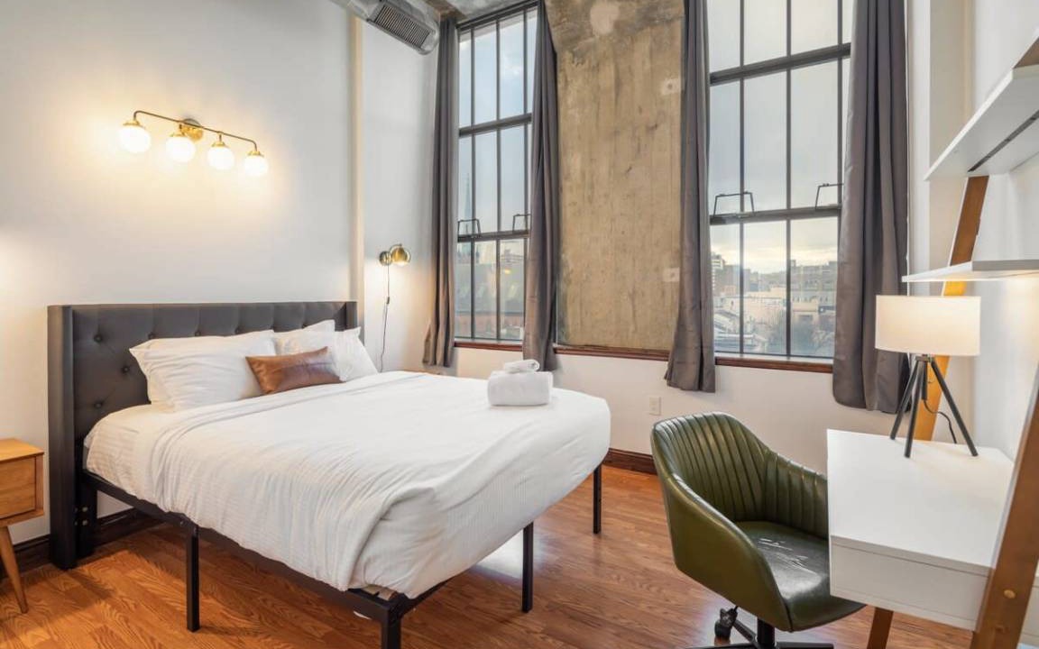 West Poplar Apartment | Apartment ∙ 2 bedrooms ∙ 4 guests