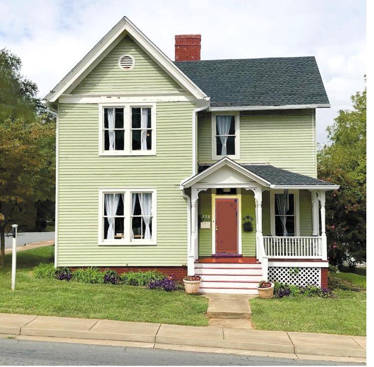 Orange House | Art House on Main