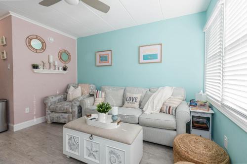 Cape May - Wildwood Apartment | Ashore Beach Retreat-1BR 1BA with pool, parking, 1 & half block to Beach & Boardwalk, Morey's Pier
