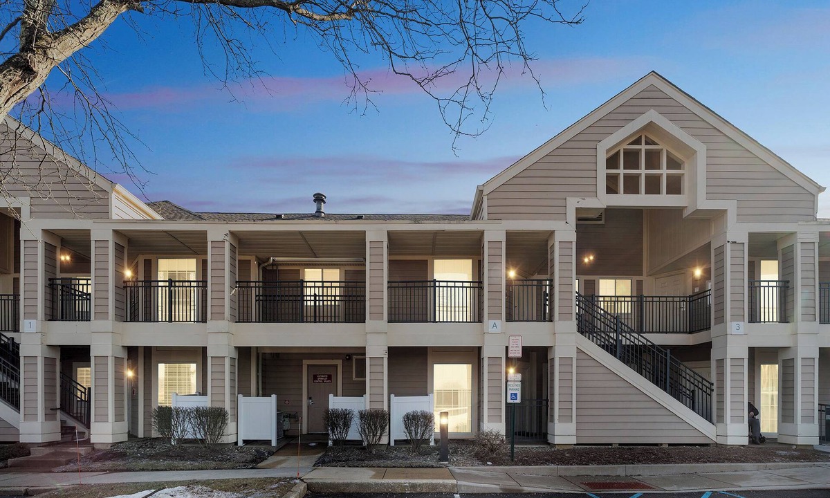 Malvern Hotel | AVIA Residences on Lincoln- Extended Stay