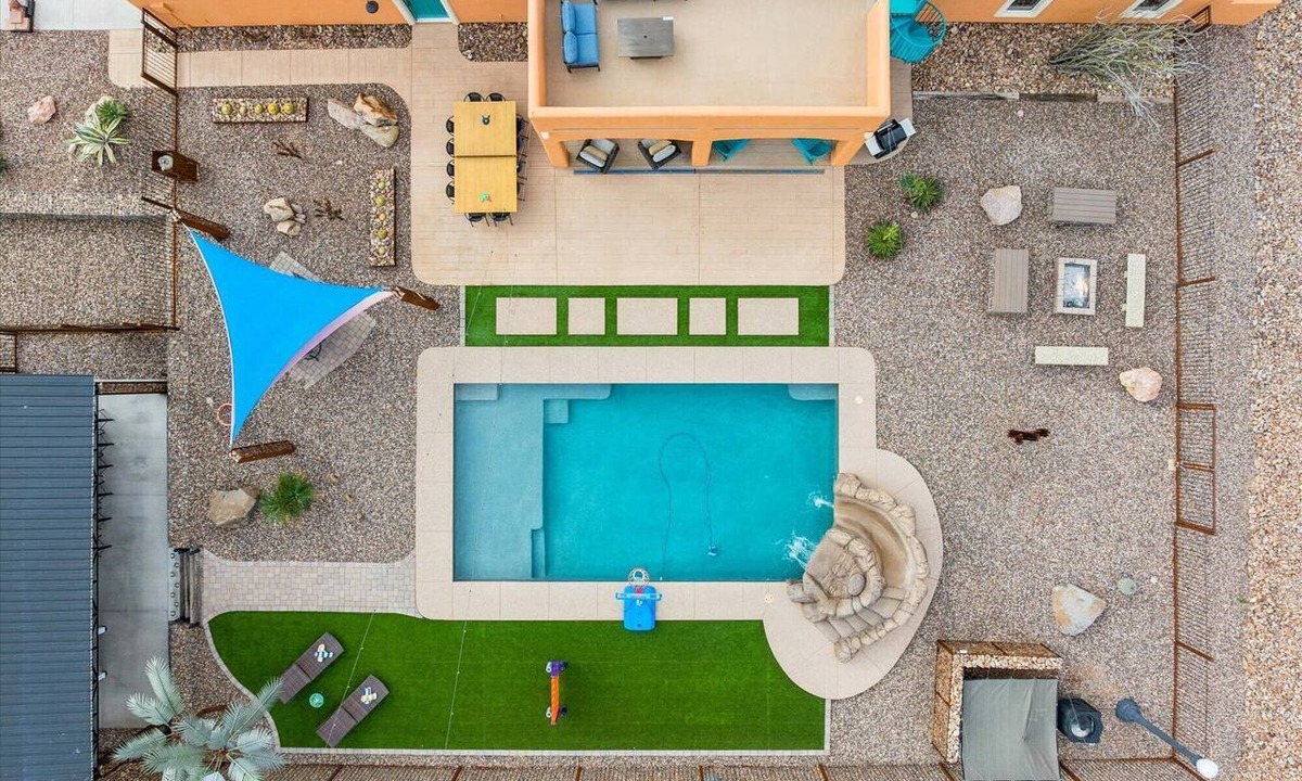 Apache Junction House | Backyard Waterpark + Heated Pool, Waterslide & Mountain Views
