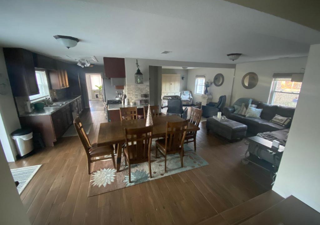 Reynolds Corners House | Bancroft Guest House