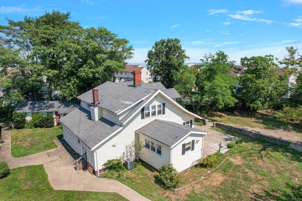 Keansburg Apartment | Beach house