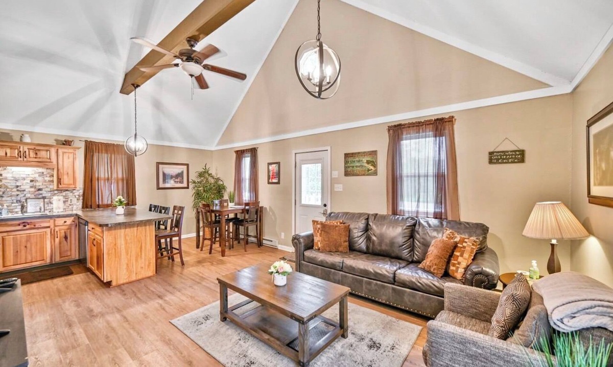 Albrightsville House | Beach/Lake Home In Towamensing Trails