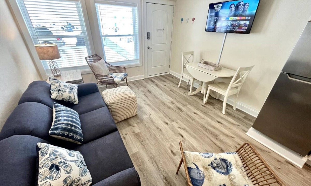 Wildwood Crest Apartment | Beachside Bliss 1BR Condo @ Cape Cod Inn
