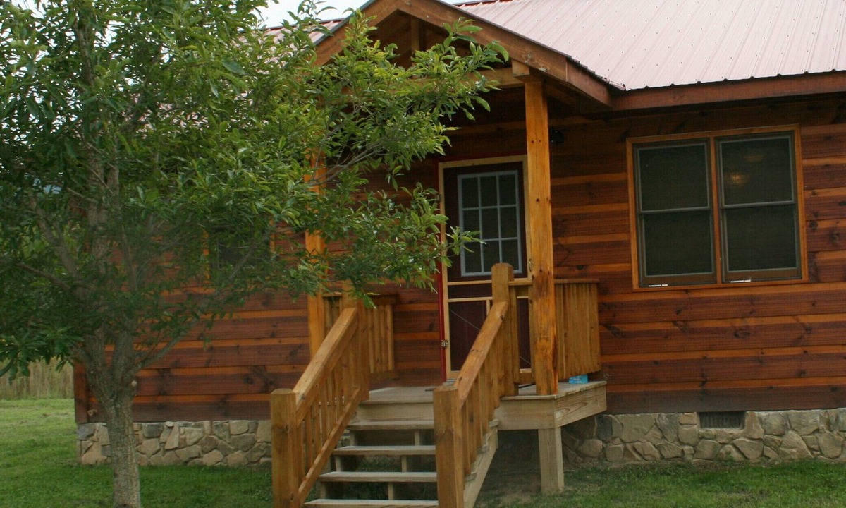 Blairsville Cabin | Bear Claw Cabin, Located in Blairsville,Ga ! On Richard Russell Scenic Hwy !