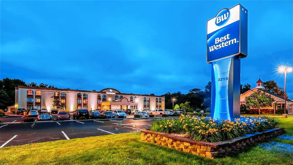 Hazlet Hotel | Best Western Hazlet Inn