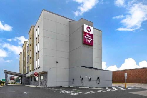 Holiday Inn Express Voorhees Mt Laurel Ihg Hotel | Pennsauken