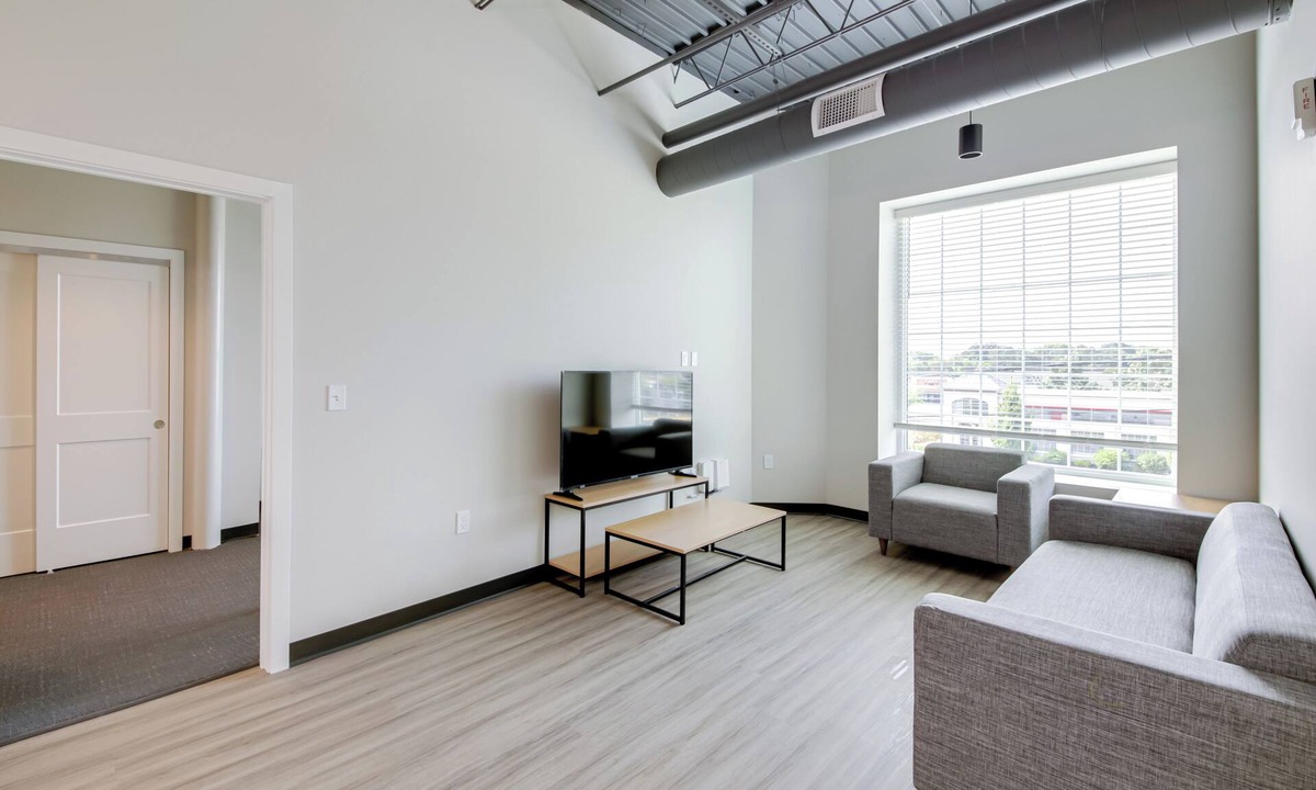 Bloomington Apartment | Bloomington Getaway < 1 Mi to IU Campus!