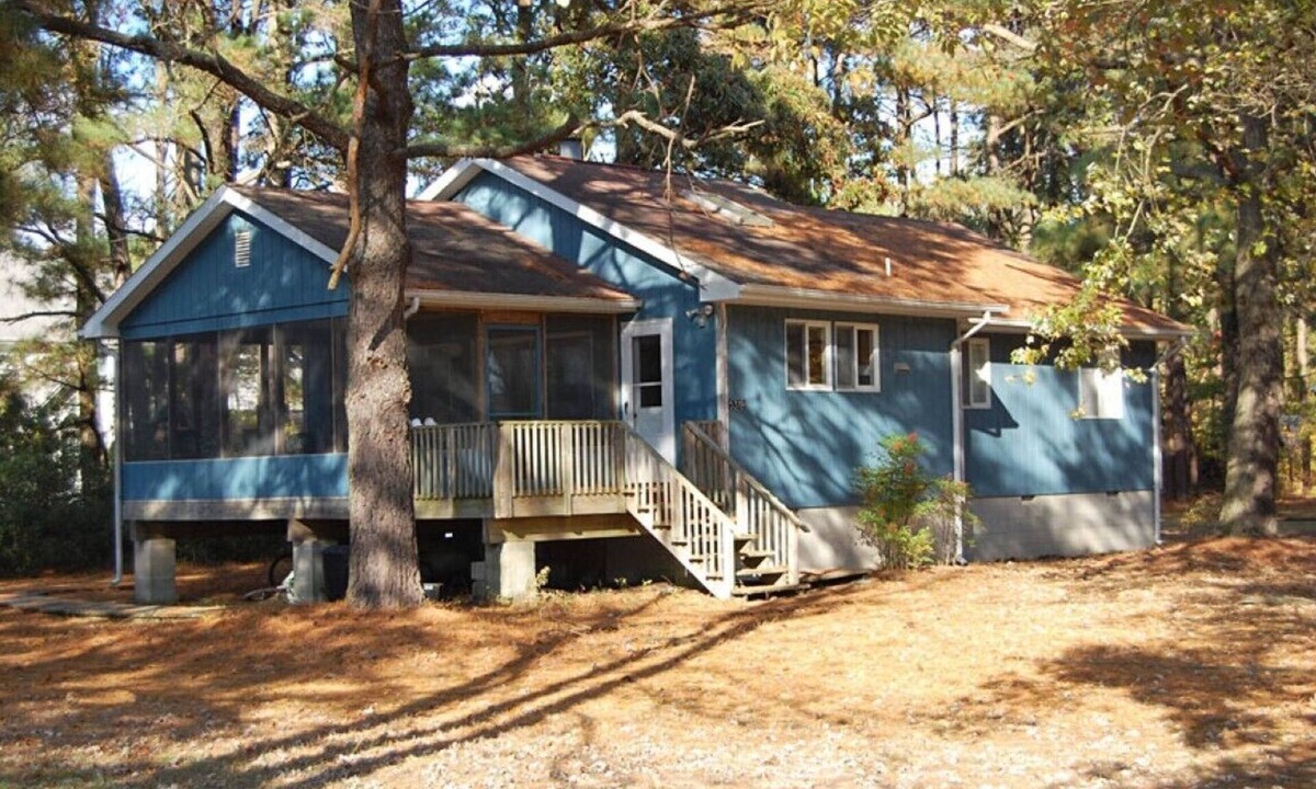 Piney Island House | Blue Heron-Closest Neighborhood to Beach w/shared community water access!