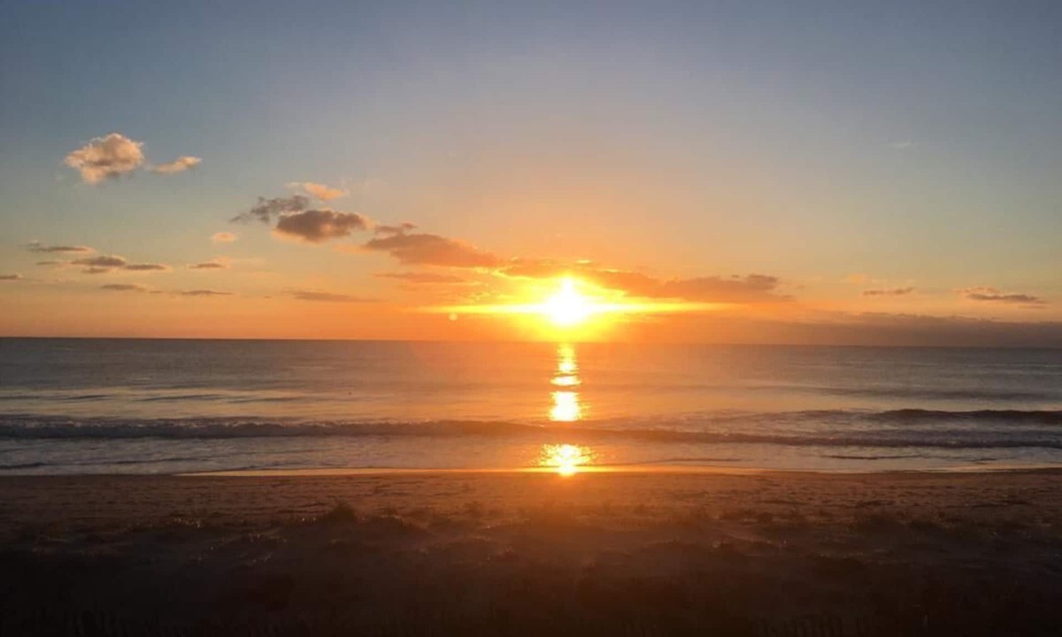 Sea Bright House | BRAND-NEW Family Beach House! 3 Minute Walk Away from the Beach!