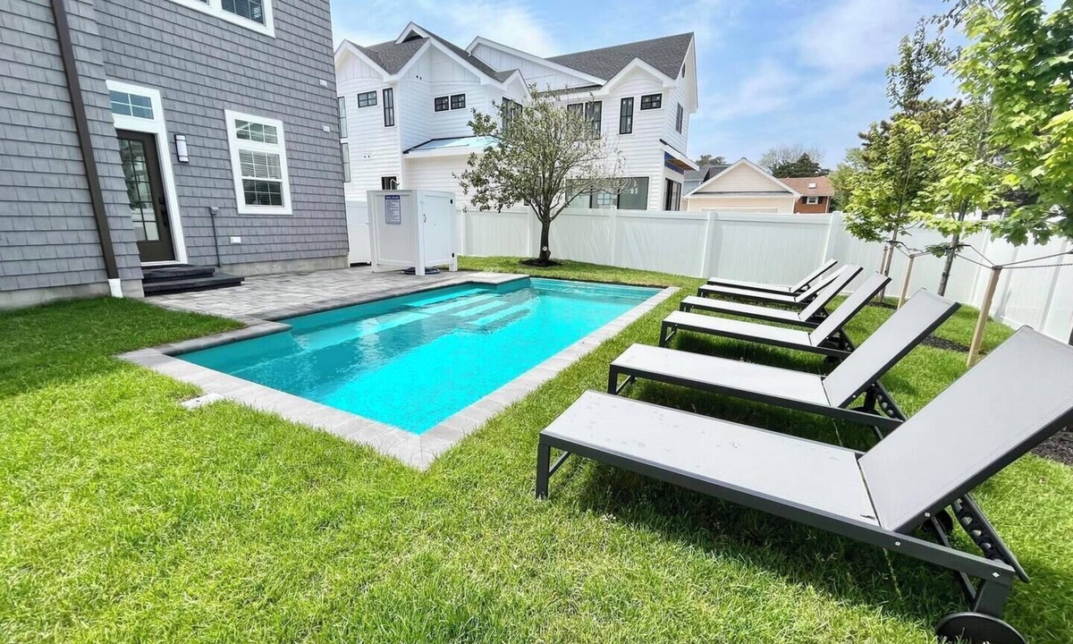 Sussex County House | Brand New Ocean Block Home w/Pool, Steps to Beach & Boardwalk – Sleeps 12!