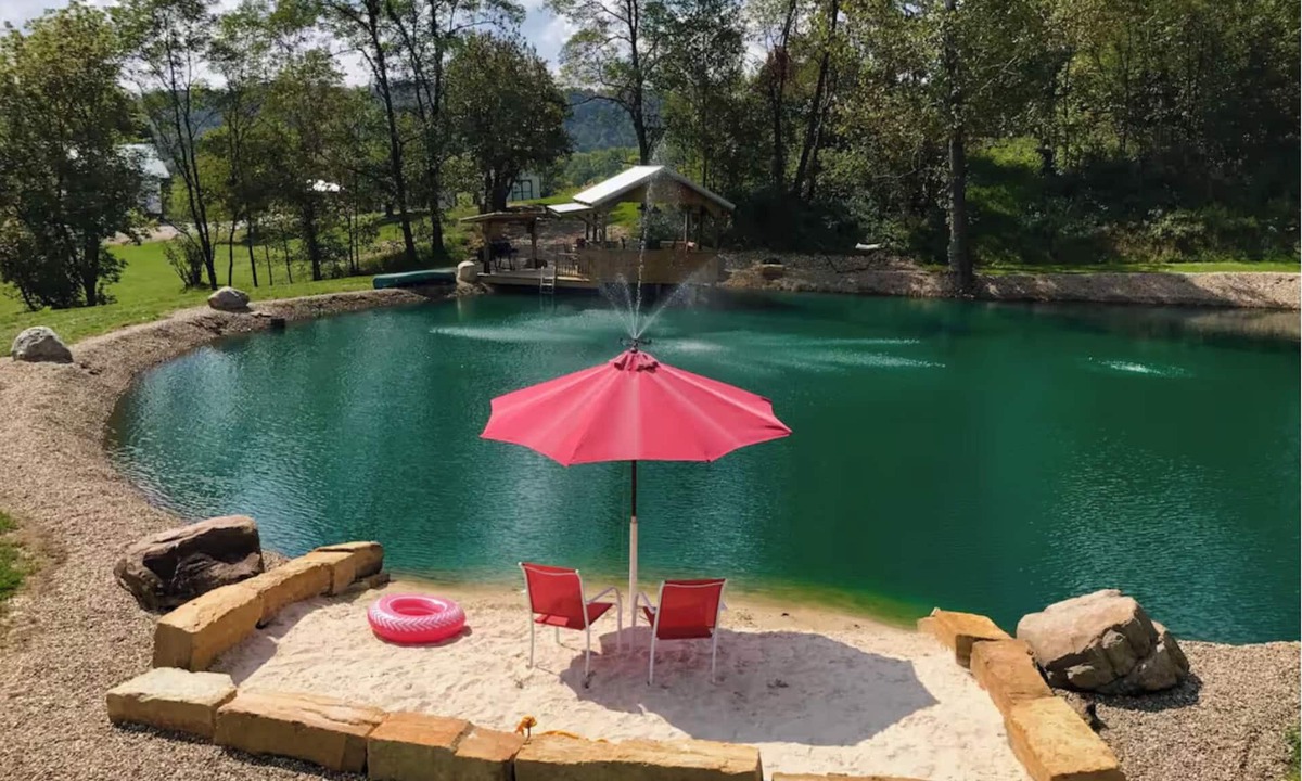 Bremen Cabin | Cabin and Private Basketball Gym, Hocking Hills