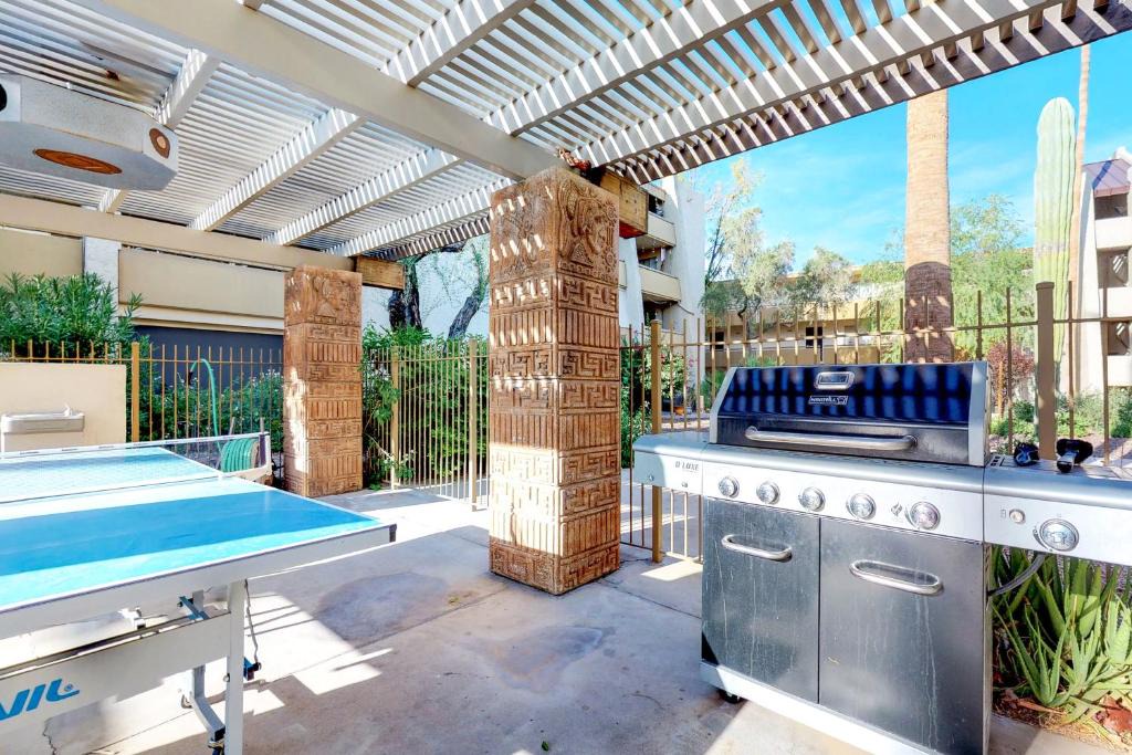 South Scottsdale House | Camelback Condos