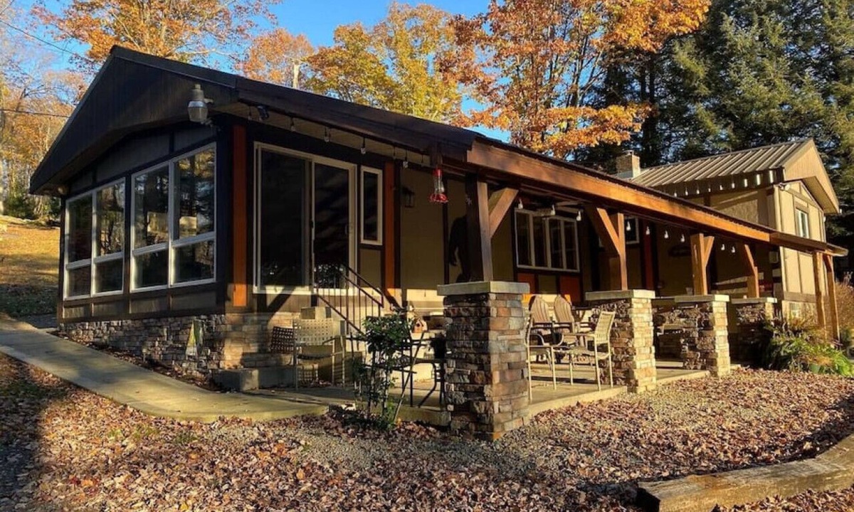 Confluence Apartment | Camp Sideways · Lakeside Cozy Cabin with Fireplace and Hot Tub!