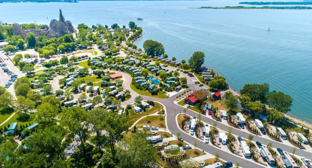Sandusky Other | Cedar Point's Lighthouse Point