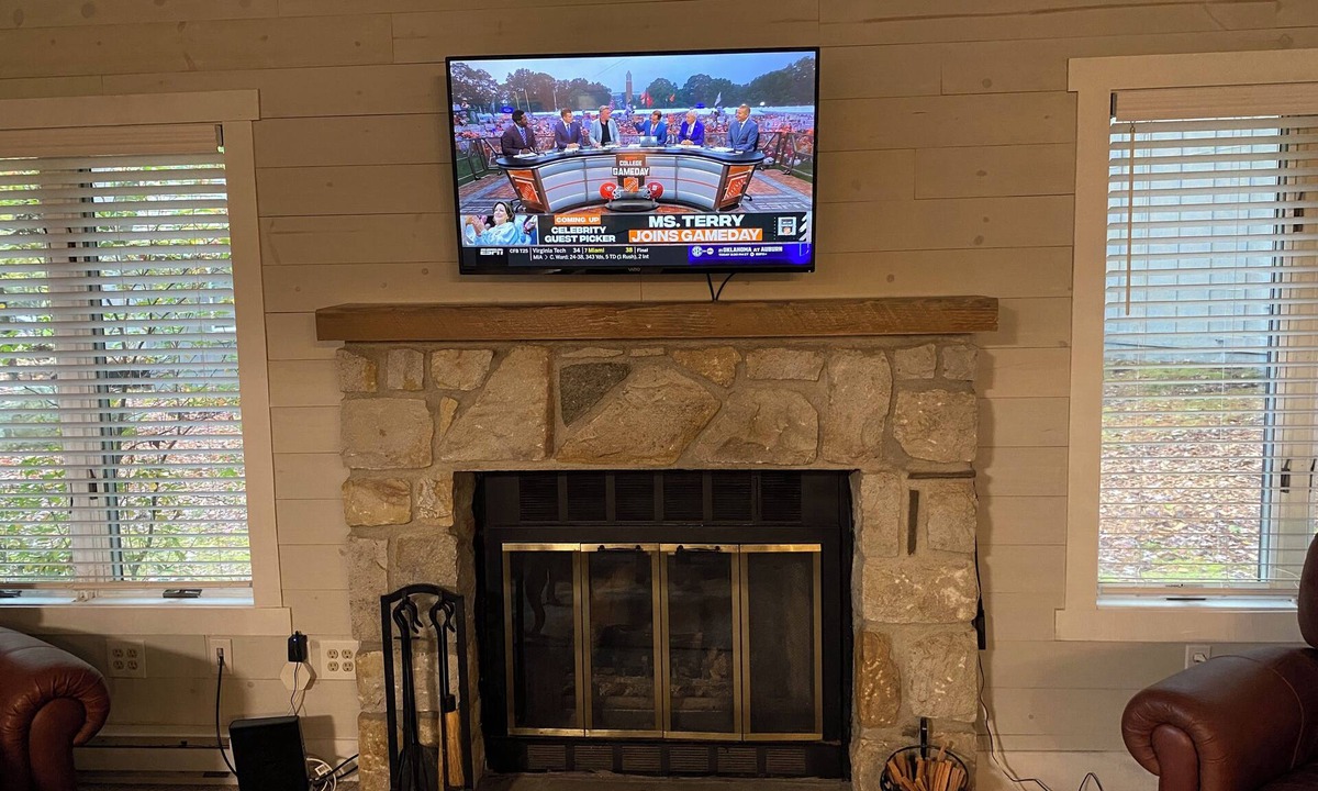 White Haven House | Charming 3-bedroom vacation home in Jack Frost Ski Resort