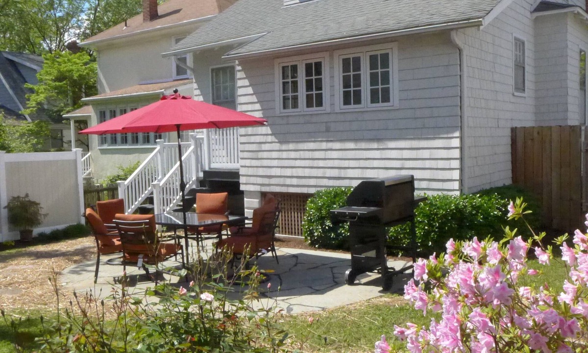 Annapolis House | Charming cottage with parking. Easy walk to downtown.