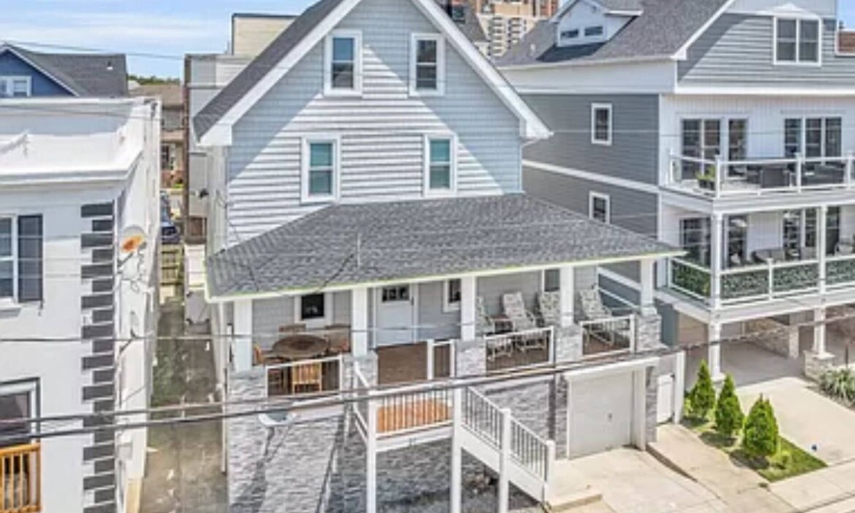 Ventnor City House | Charming Ventnor Summer Rental