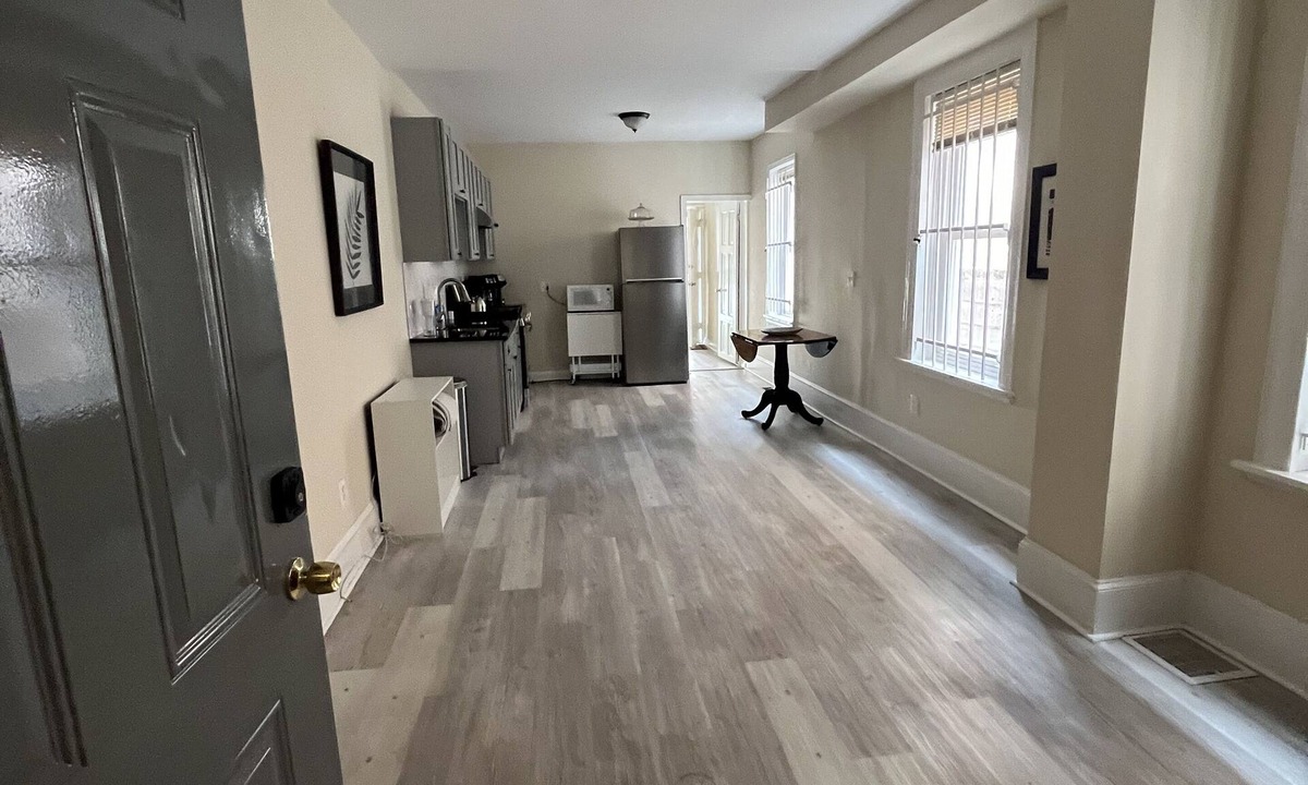 North Philadelphia West Apartment | Chic 1-bedroom apartment with AC, WiFi in marvelous Philadelphia