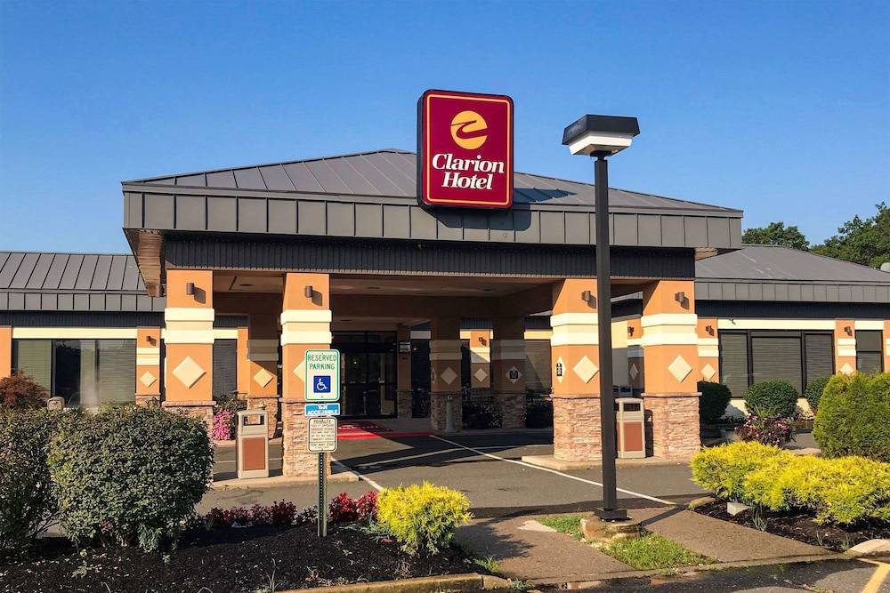 Toms River Hotel | Clarion Hotel & Conference Center