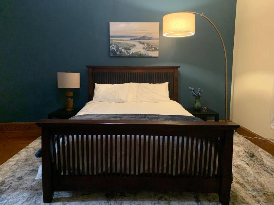 Clifton Heights House | Clifton Scenic Lodge: Prvt Hot Tub, Patio, Parking