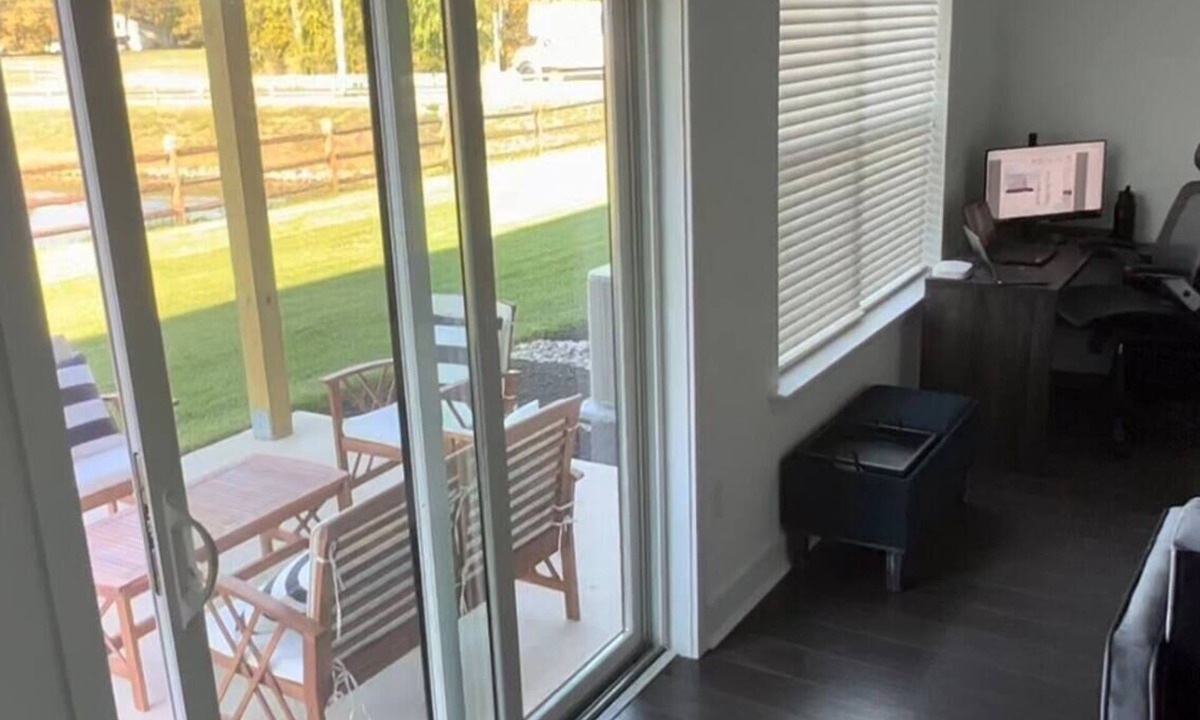 Tinton Falls House | Close to Beach 4 bedroom family home