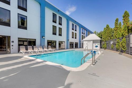 Montpelier Hotel | Comfort Inn Laurel - Fort Meade