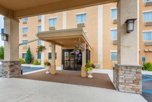 Comfort Inn Suites Wilkes Arena | Wilkes-Barre