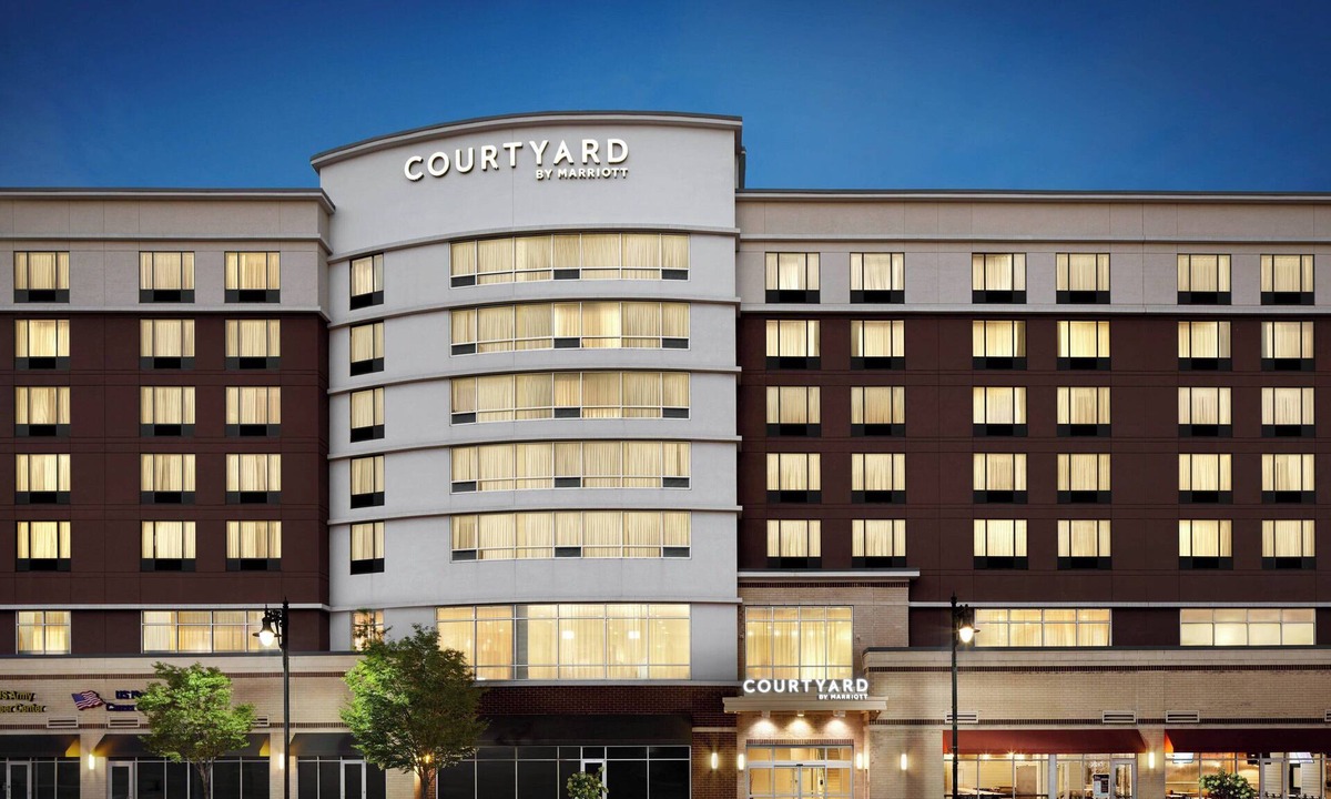 Downtown Newark Hotel | Courtyard by Marriott Newark Downtown