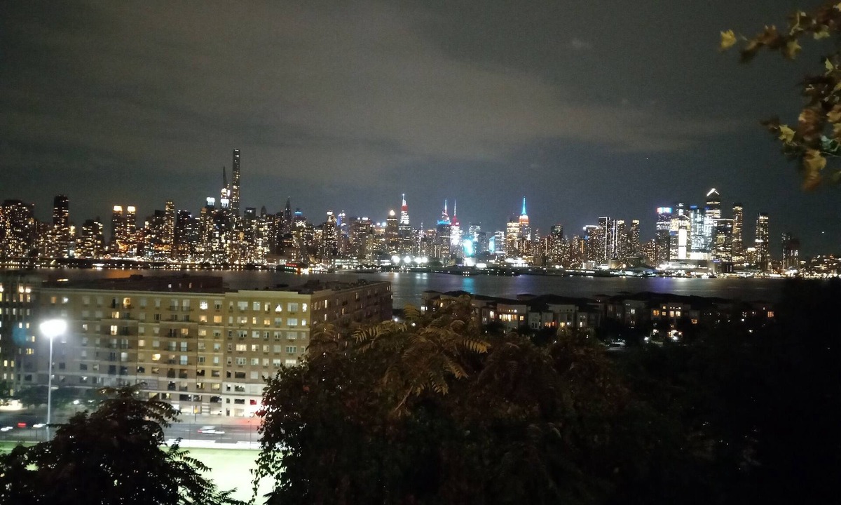 West New York Apartment | Cozy 3 BR for U Near Manhattan View, 15 Min to NYC