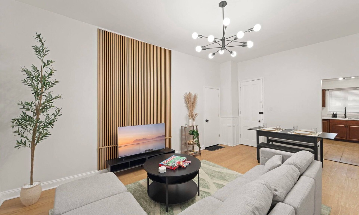 Binghamton Apartment | Cozy Stay ~ 5 Mins to Downtown