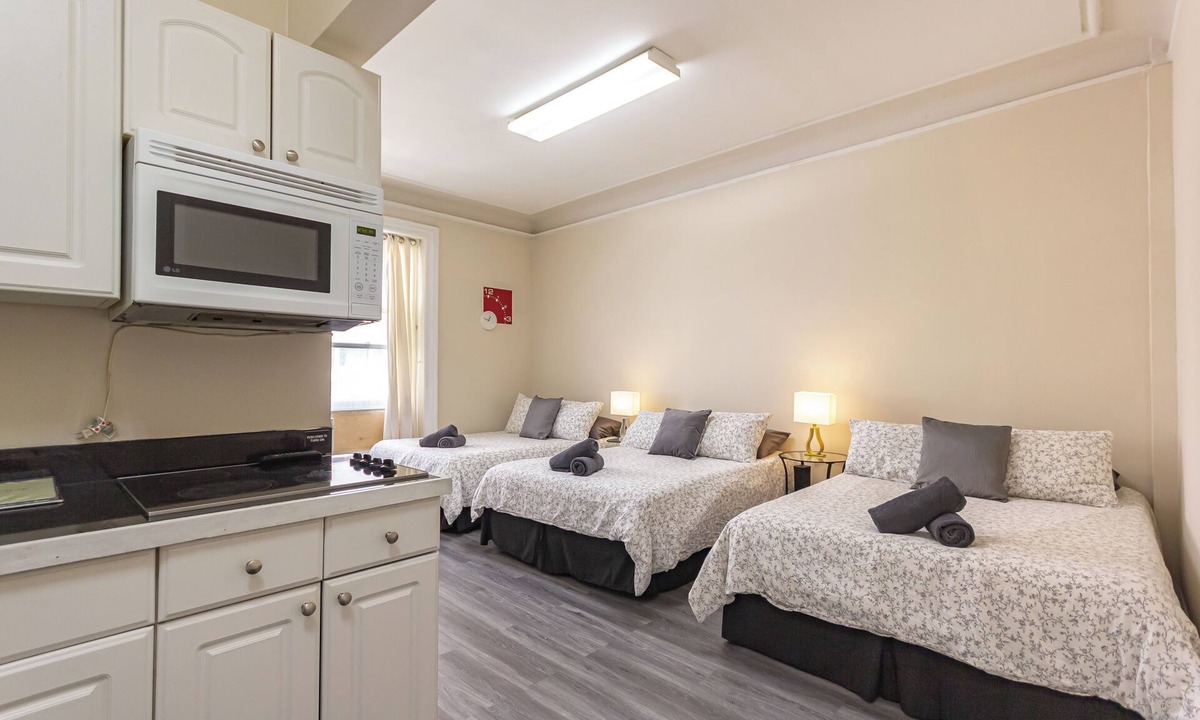 Midtown South Apartment | Cozy STUDIO 3 Full beds in Midtown