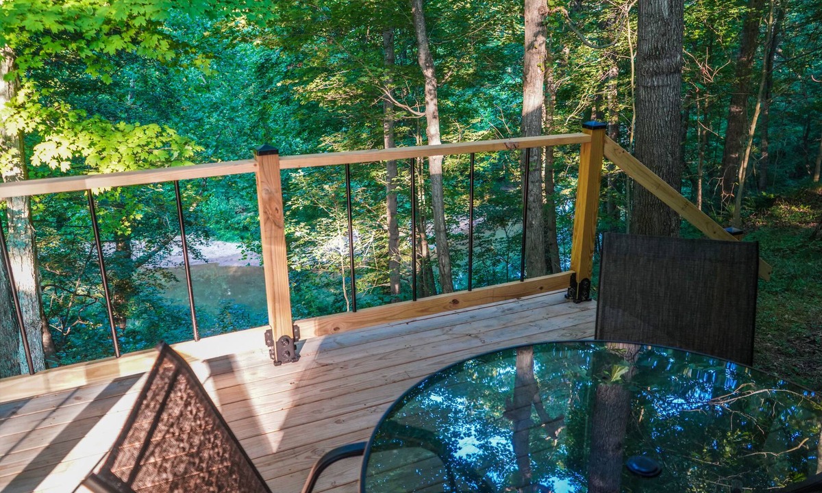 Chillicothe Cabin | Creek View, Covered Decks & Private Hot Tub, Woods, Peaceful, Wildlife!