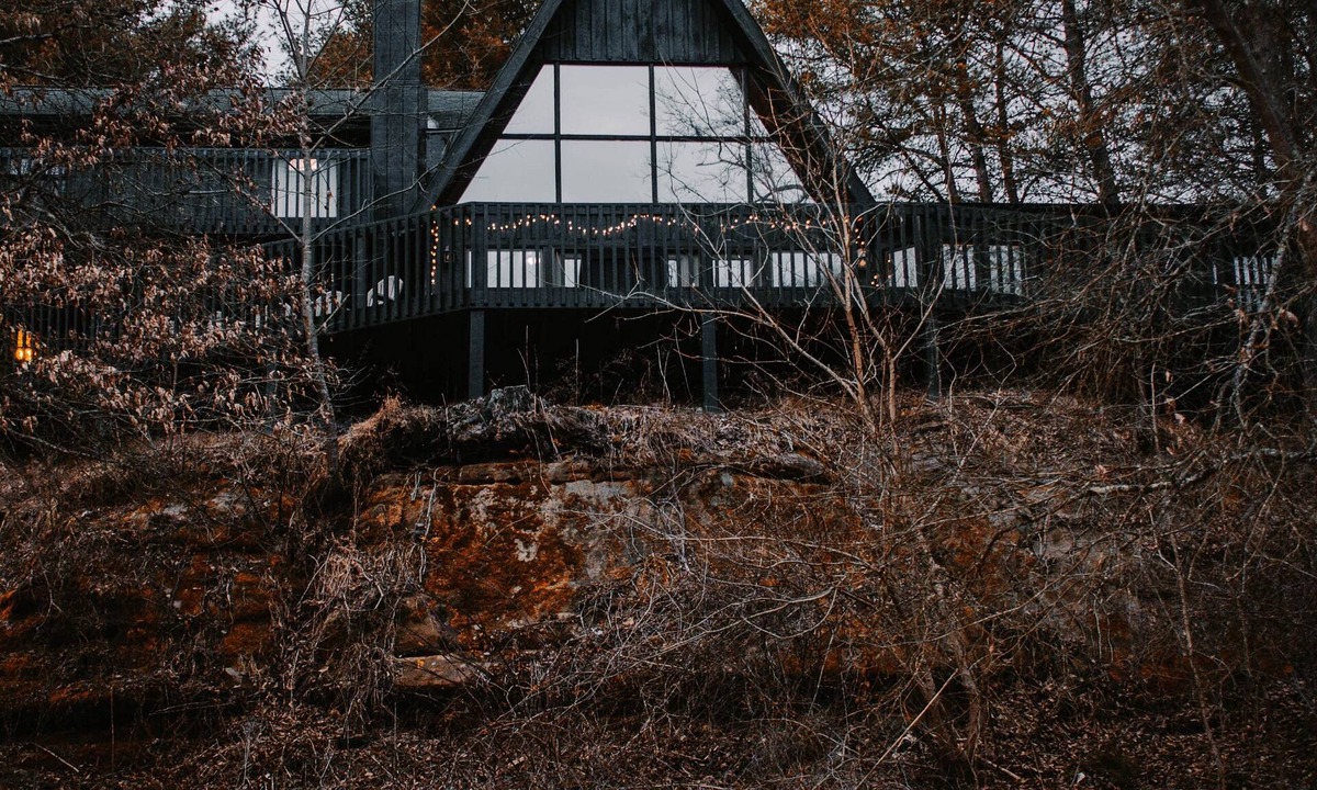 Logan Ski Chalet | Crockett's Cabin, 5 BR A-Frame with accommodations for up to 14 guests