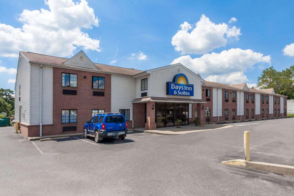 Days Inn | Cambridge