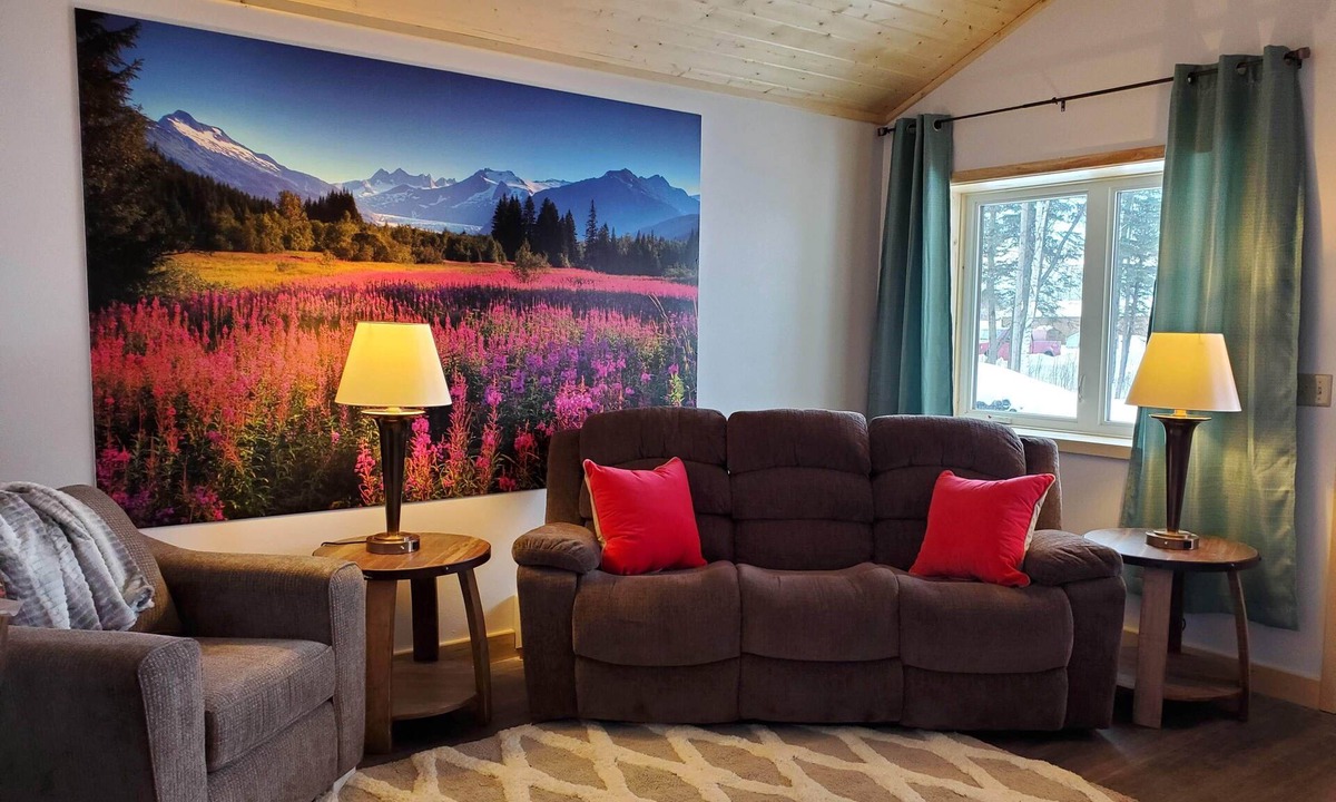Delta Junction Hotel | Delta Accommodations-Alaska Country Inn