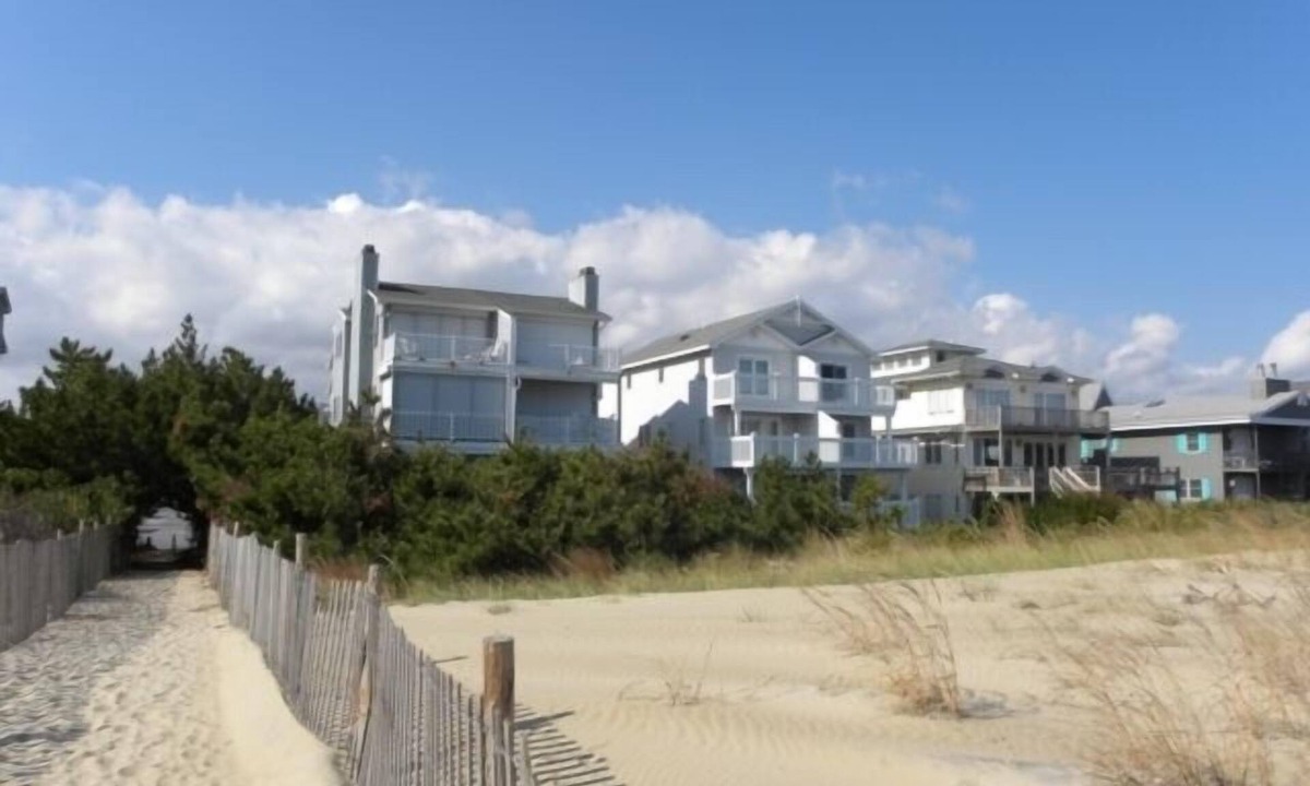 Fenwick Island House | Direct Ocean Front Townhouse w/multiple decks updated & gorgeous