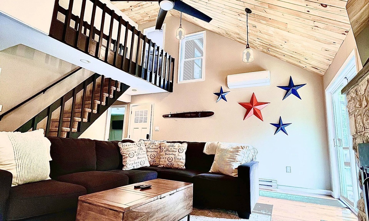 Lake Harmony Estates House | Divine on Lupine, the name says it all!